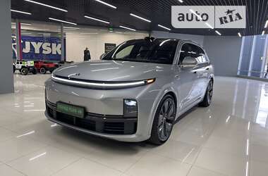 Внедорожник / Кроссовер Li Auto L7 2024 в Киеве