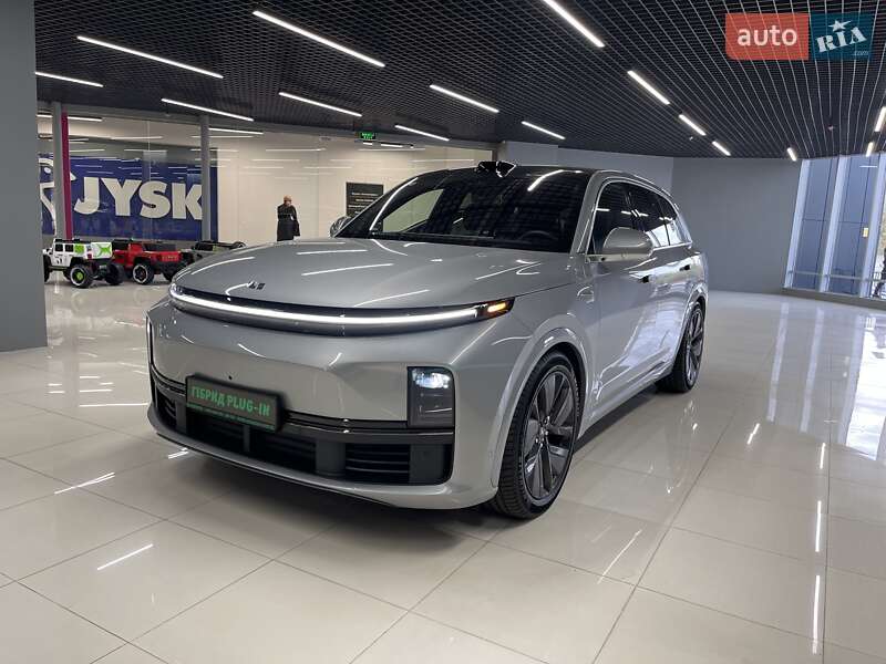 Позашляховик / Кросовер Li Auto L7 2024 в Києві