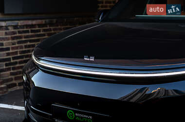 Внедорожник / Кроссовер Li Auto L7 2025 в 