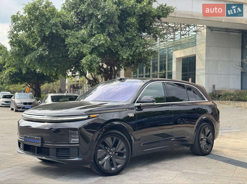 Внедорожник / Кроссовер Li Auto L7 2024 в 