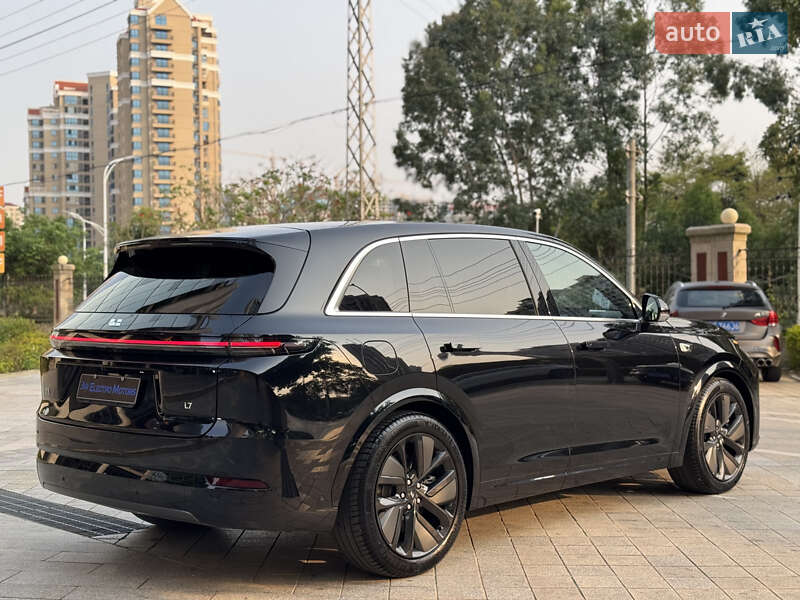 Внедорожник / Кроссовер Li Auto L7 2024 в Кропивницком