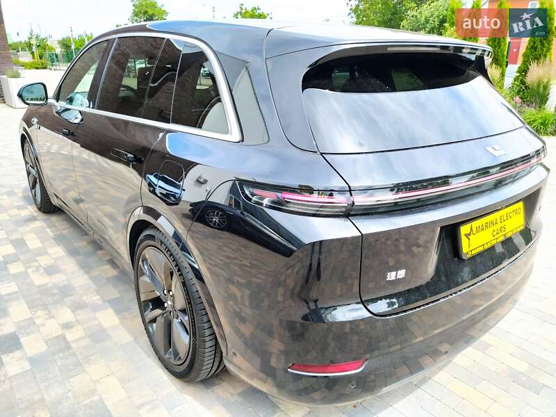 Позашляховик / Кросовер Li Auto L7 2024 в Києві