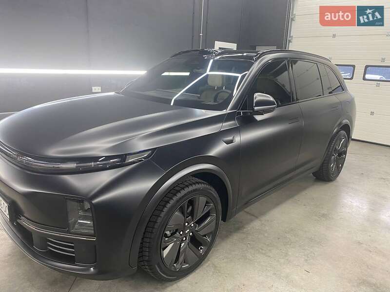 Внедорожник / Кроссовер Li Auto L7 2024 в Киеве