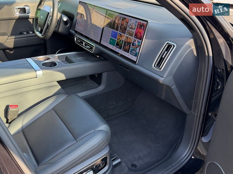 Позашляховик / Кросовер Li Auto L7 2024 в Києві