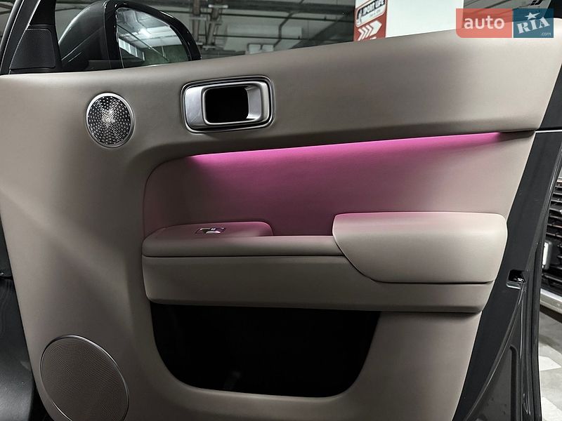 Внедорожник / Кроссовер Li Auto L7 2026 в Киеве