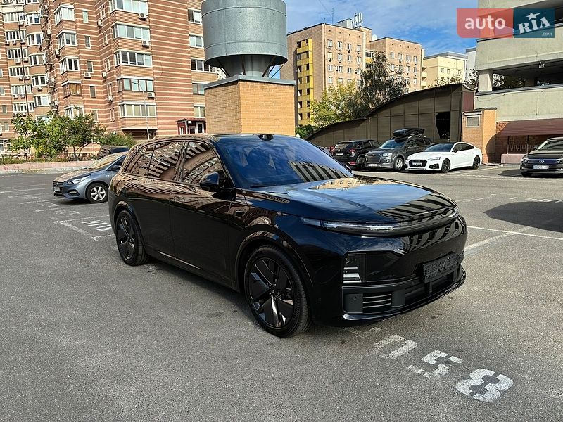Позашляховик / Кросовер Li Auto L7 2025 в Києві
