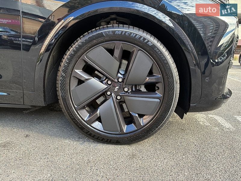 Позашляховик / Кросовер Li Auto L7 2025 в Києві