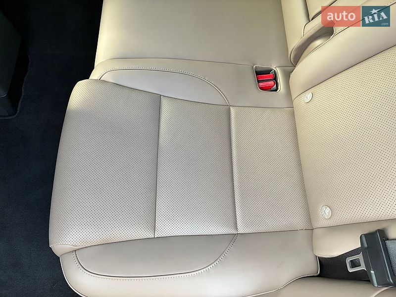 Позашляховик / Кросовер Li Auto L7 2025 в Києві