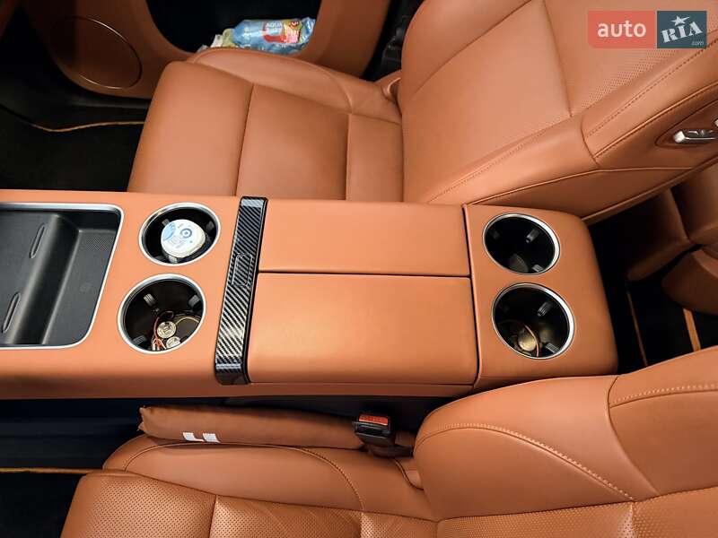 Внедорожник / Кроссовер Li Auto L9 2023 в Киеве фото 23 Внедорожник / Кроссовер Li Auto L9 2023 в Киеве