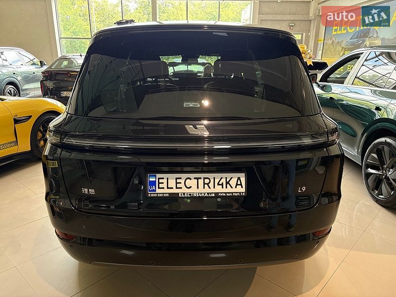 Внедорожник / Кроссовер Li Auto L9 2025 в Киеве