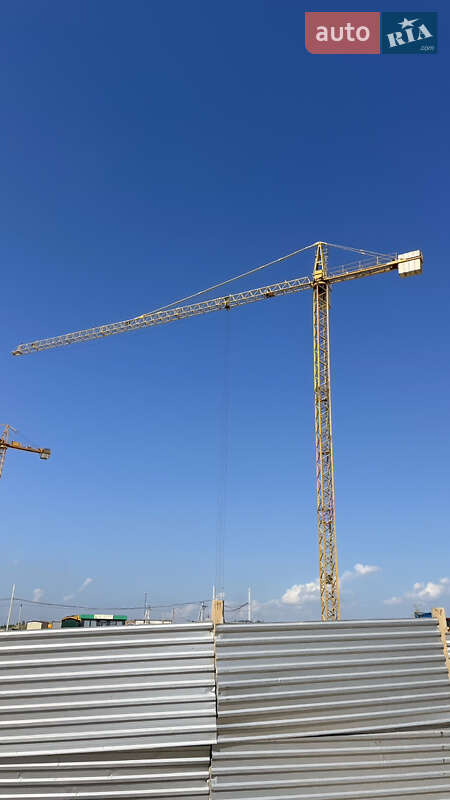 Баштовий кран Liebherr 63 2003 в Львові