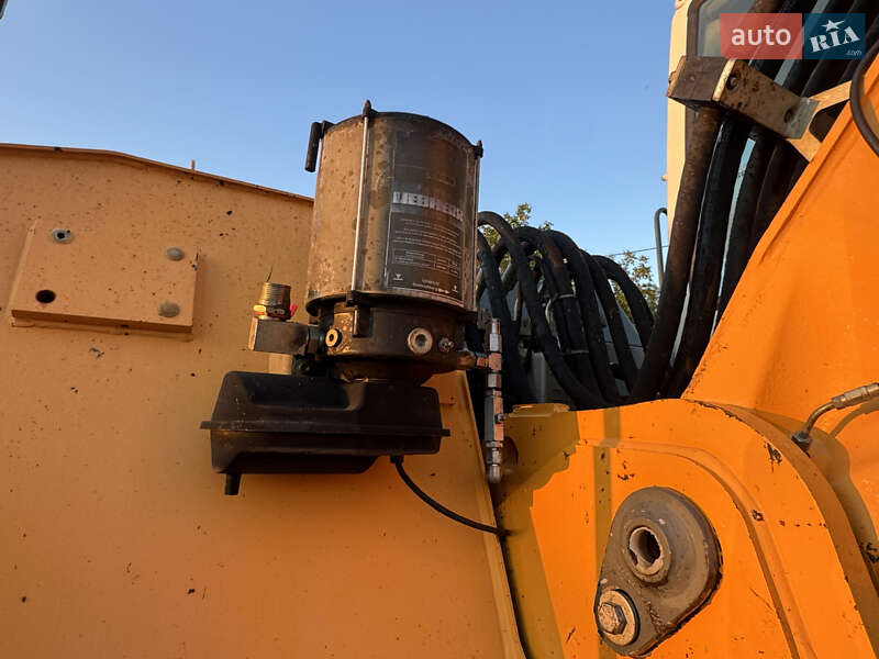 Колесный экскаватор Liebherr 900 Litronic 2010 в Недобоевцах