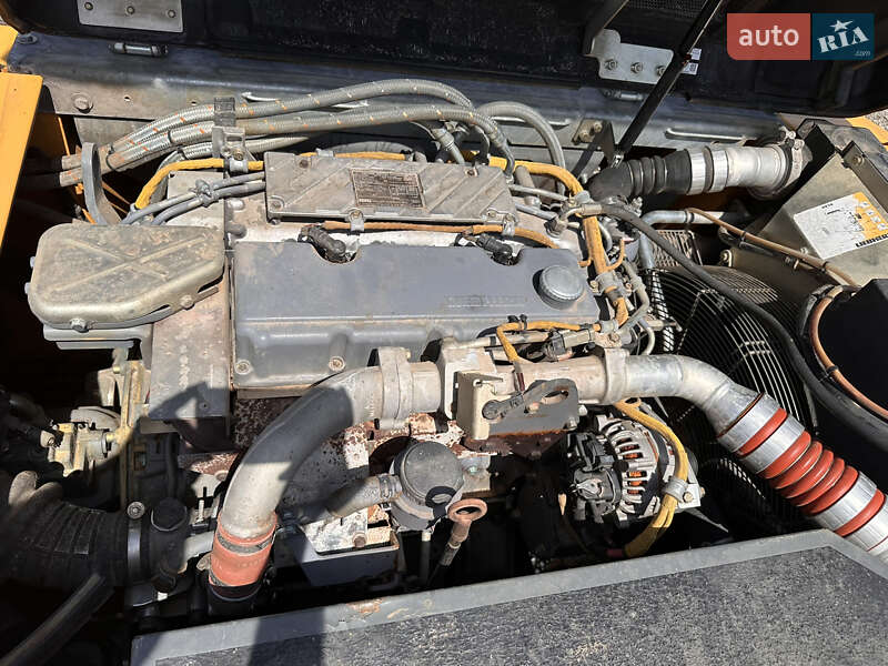 Экскаватор погрузчик Liebherr 914 2013 в Черновцах
