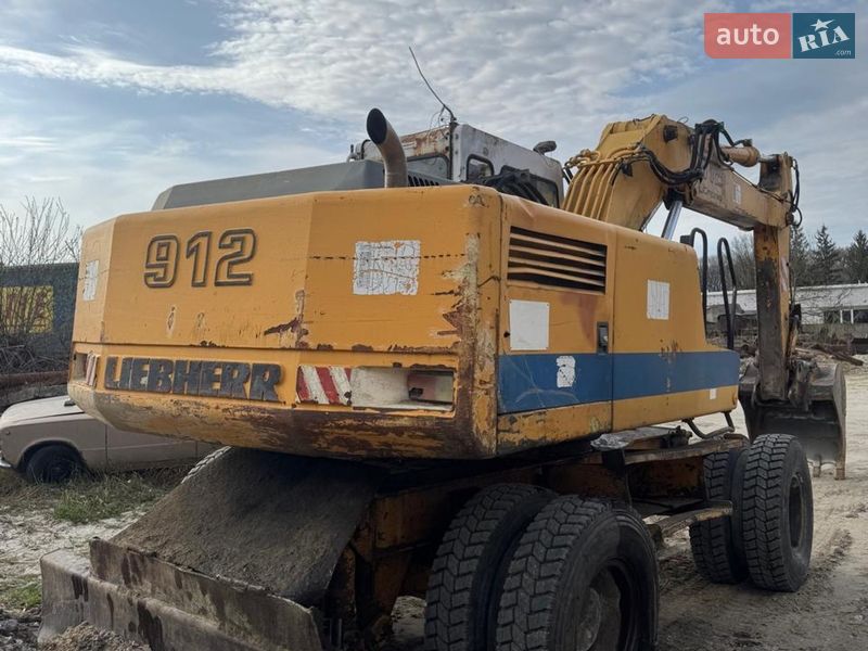 Liebherr 914 1999