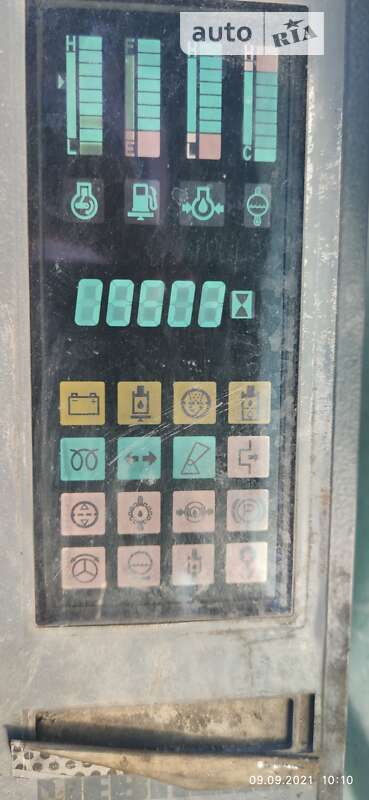 Гусеничный экскаватор Liebherr 922 1997 в Вышгороде