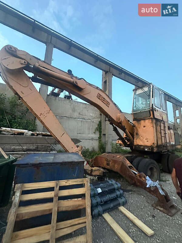 Колесный экскаватор Liebherr 922 1985 в Одессе