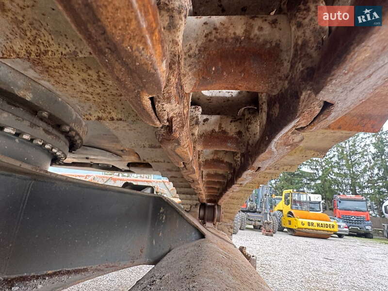 Гусеничный экскаватор Liebherr 924 2012 в Черновцах фото 6 Гусеничный экскаватор Liebherr 924 2012 в Черновцах
