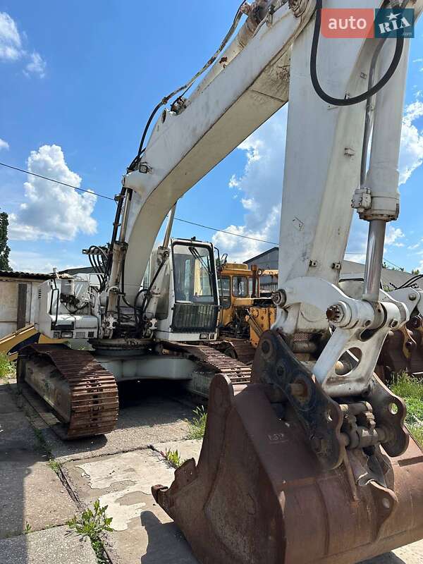 Liebherr 934 1996