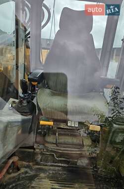 Экскаватор погрузчик Liebherr 942 1998 в 