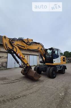 Колесный экскаватор Liebherr A 2016 в 