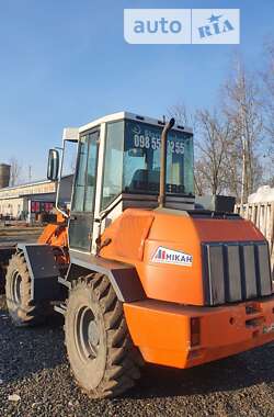 Фронтальні навантажувачі Liebherr L 509 2002 в 