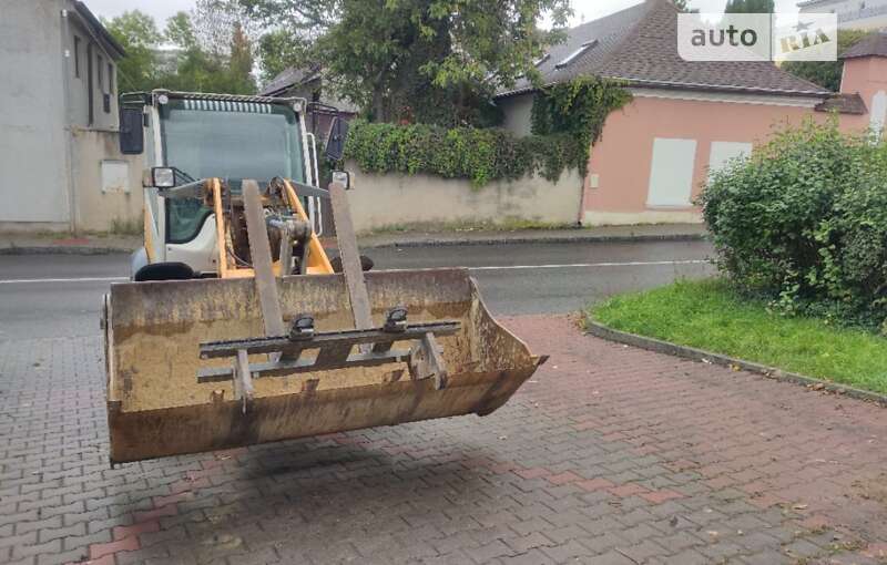 Фронтальный погрузчик Liebherr L 509 2016 в Хусте