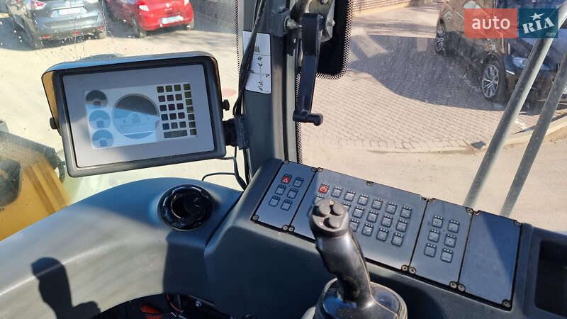 Фронтальный погрузчик Liebherr L 580 2008 в Одессе фото 8 Фронтальный погрузчик Liebherr L 580 2008 в Одессе