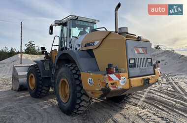 Фронтальні навантажувачі Liebherr L554 2003 в 