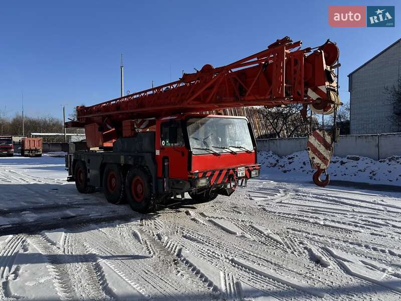 Liebherr LTM 1050/1 2001