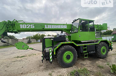 Автокран Liebherr LTM 1993 в Хмельницькому