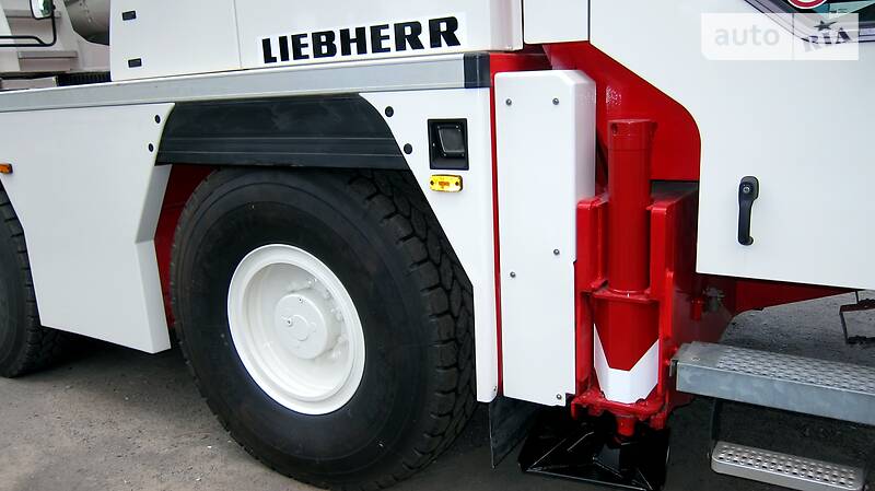Автокран Liebherr LTM 2003 в Кременчуці
