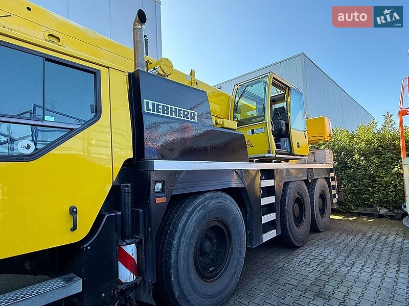 Автокран Liebherr LTM 2007 в Львове