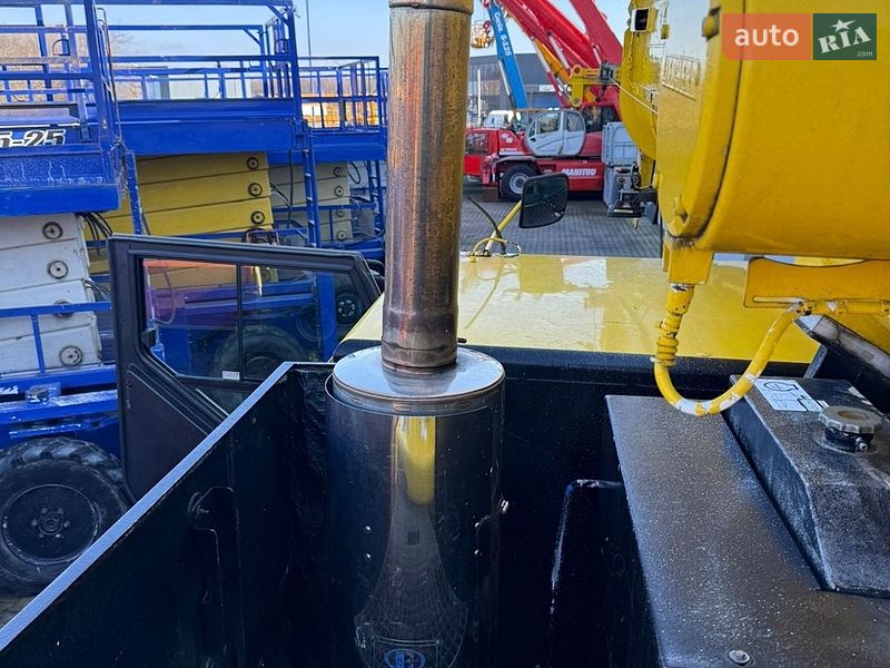 Автокран Liebherr LTM 2007 в Львове
