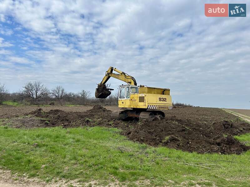Гусеничный экскаватор Liebherr R 934 1986 в 