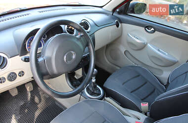 Хетчбек Lifan 320 2012 в 