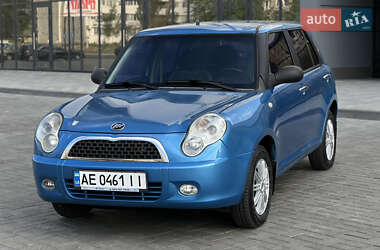 Хетчбек Lifan 320 2011 в Дніпрі