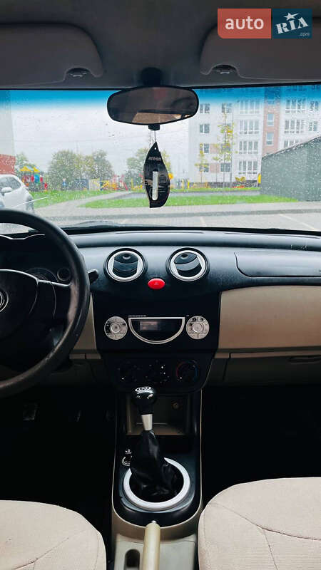 Хэтчбек Lifan 320 2011 в Хмельницком