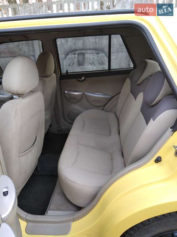 Хэтчбек Lifan 320 2011 в Борисполе