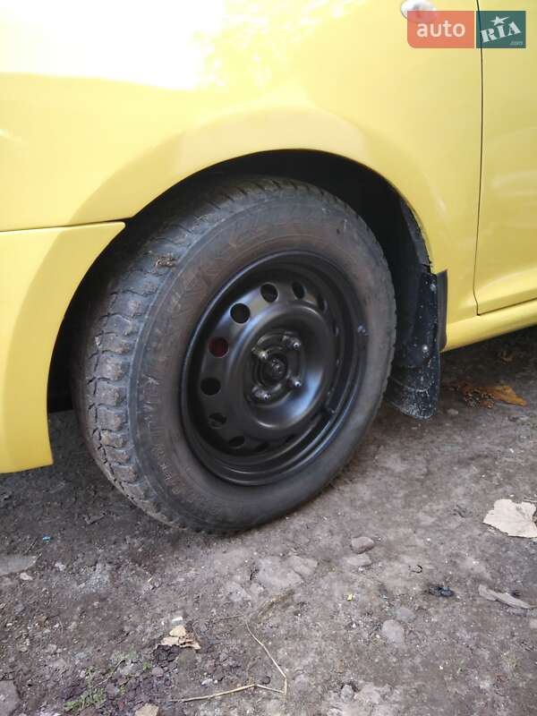 Хэтчбек Lifan 320 2011 в Борисполе