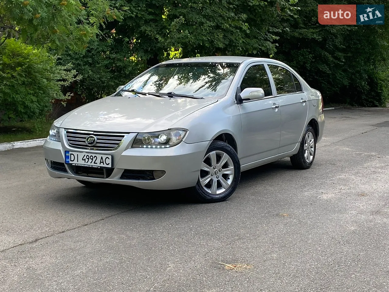 2010 Skoda Octavia - мініатюра 22