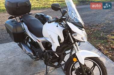 Мотоцикл Классик Lifan KP 200 2022 в 