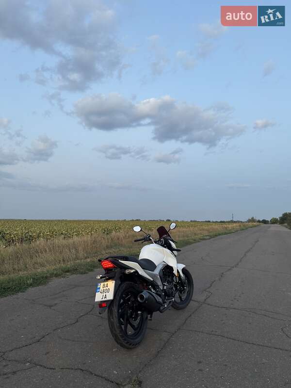 Мотоцикл Багатоцільовий (All-round) Lifan KP 200 2025 в Аджамці фото 3 Мотоцикл Багатоцільовий (All-round) Lifan KP 200 2025 в Аджамці