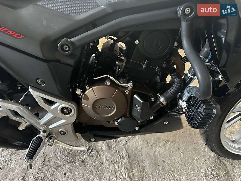 Мотоцикл Классик Lifan KP 250 2019 в Чернобае