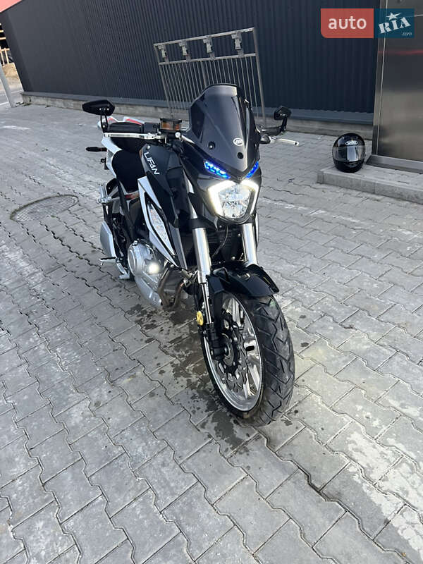 Мотоцикл Спорт-туризм Lifan KP 350 2020 в Сокирянах