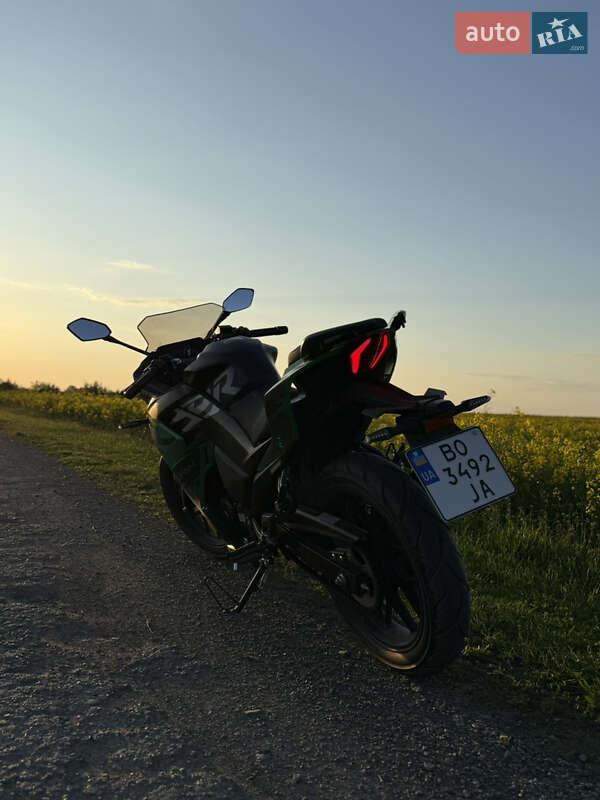 Спортбайк Lifan KPR 2025 в Хоросткове