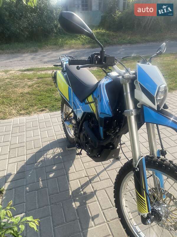 Мотоцикл Внедорожный (Enduro) Lifan LF 250-3A 2024 в Сваляве