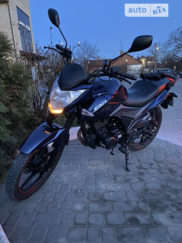 Мотоцикл Классик Lifan LF150-2E 2020 в Сторожинце