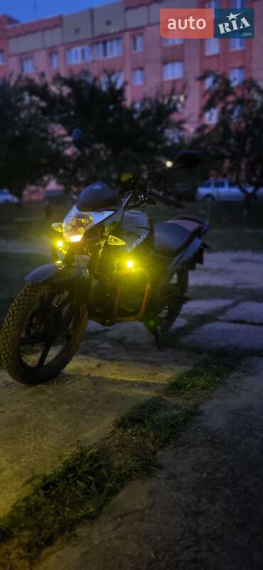 Мотоцикл Классік Lifan LF150-2E 2023 в Яворові фото Мотоцикл Классік Lifan LF150-2E 2023 в Яворові