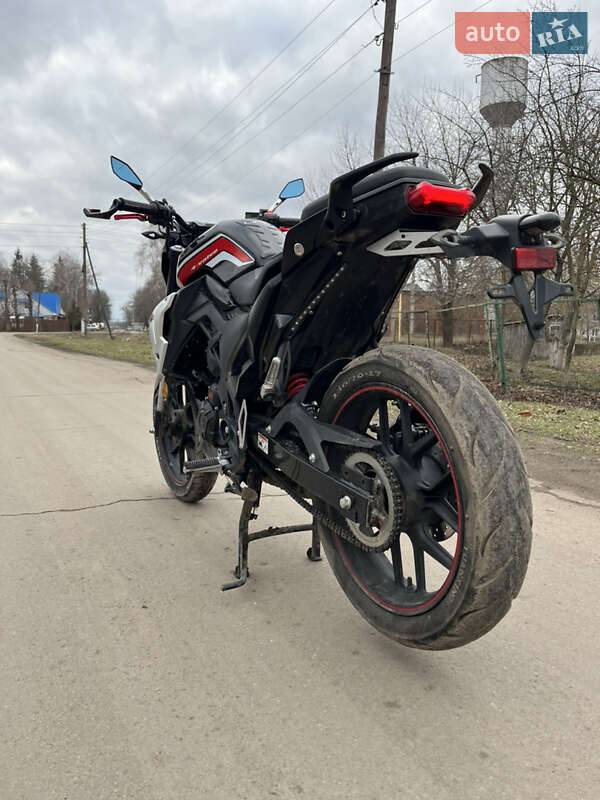 Мотоцикл Без обтекателей (Naked bike) Lifan SR 220 2024 в Вороновице