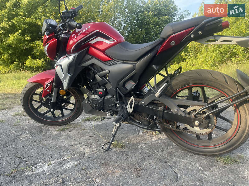 Мотоцикл Спорт-туризм Lifan SR 220 2023 в Луцке